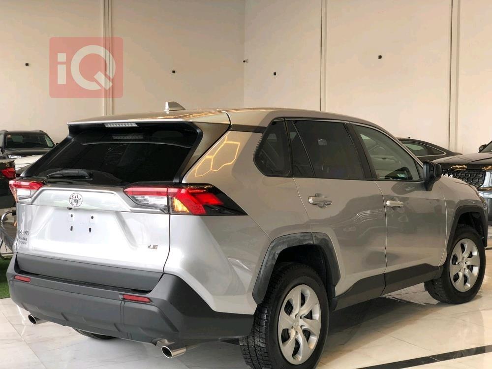 تويوتا راف 4